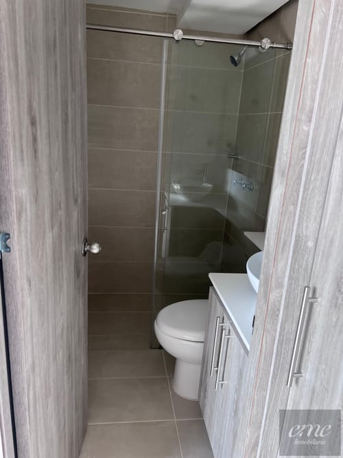 Apartamento de 3 alcobas en venta en Centro, Bello, 54 m² · foto 11 de 23