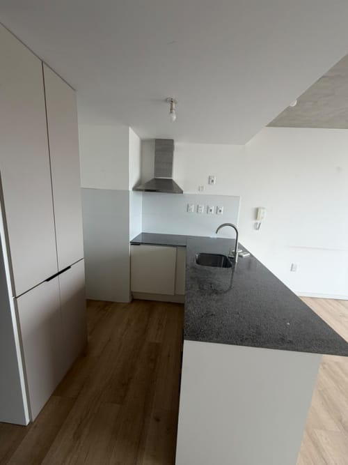 Alquiler Piso 10 con Vista Panorámica 1 Dormitorio 01 Libertador · Foto 2