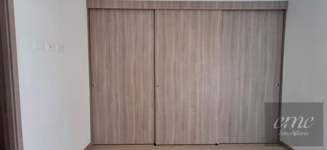 Apartamento de 3 alcobas en venta en Suarez, Bello, 68 m² · foto 10 de 12