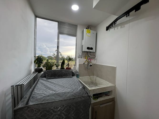 Apartamento de 3 alcobas en venta en Llano Grande, Rionegro, 58 m² · foto 14 de 15