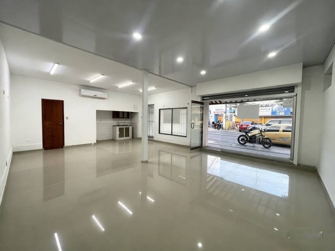 Local en arriendo en Manga, Cartagena, 51 m² · foto 6 de 9