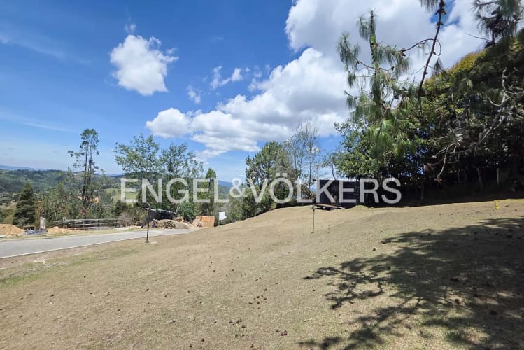 Lote en venta en Las Palmas, Envigado · foto 6 de 8