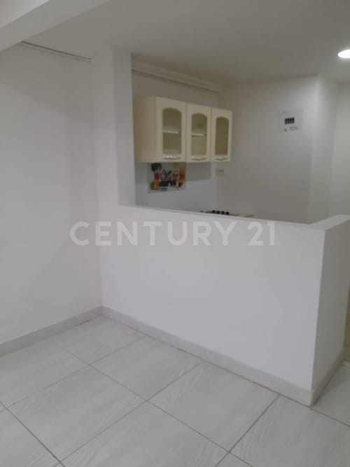 Casa de 6 alcobas en venta en Las Delicias, Cali, 180 m² · foto 3 de 17