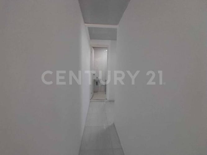 Casa de 6 alcobas en venta en Las Delicias, Cali, 180 m² · foto 7 de 17