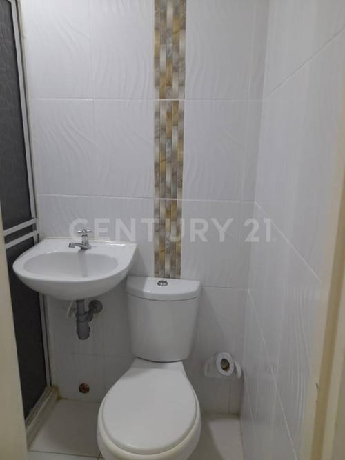 Casa de 6 alcobas en venta en Las Delicias, Cali, 180 m² · foto 9 de 17