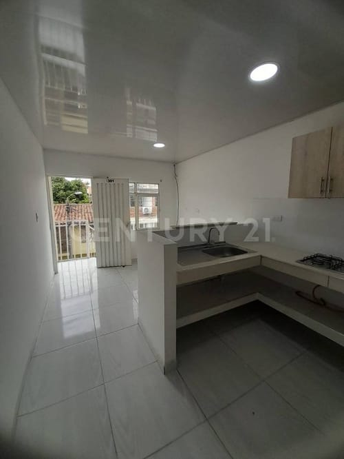 Casa de 6 alcobas en venta en Las Delicias, Cali, 180 m² · foto 11 de 17