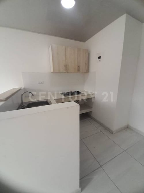 Casa de 6 alcobas en venta en Las Delicias, Cali, 180 m² · foto 13 de 17