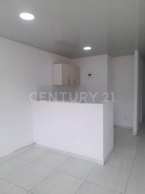 Casa de 6 alcobas en venta en Las Delicias, Cali, 180 m² · foto 14 de 17