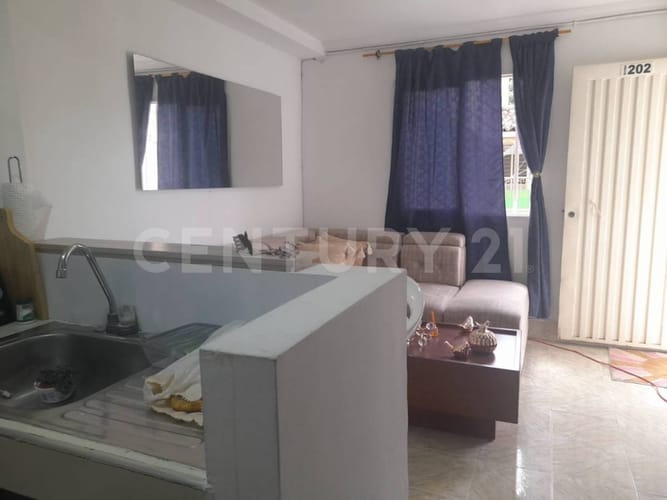 Casa de 6 alcobas en venta en Las Delicias, Cali, 180 m² · foto 15 de 17