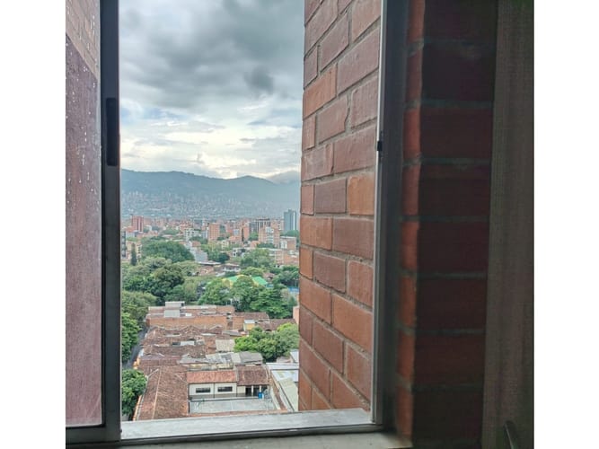Apartamento de 2 alcobas en venta en Cristobal, Medellín, 41 m² · foto 11 de 11