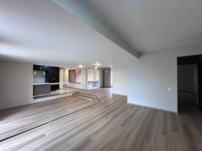 Apartamento de 3 alcobas en arriendo en El Poblado, Medellín, 170 m² · foto 13 de 20