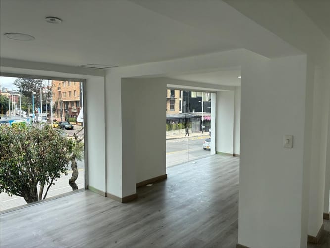 Local en arriendo en La Cabrera, Zipaquirá, 104 m² · foto 2 de 9