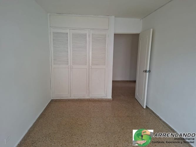Apartamento en venta en Asturias, Itagüí · foto 9 de 12