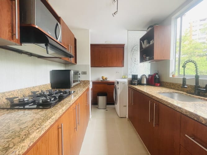 Apartamento de 2 alcobas en venta en Las Lomas, Medellín, 87 m² · foto 6 de 19
