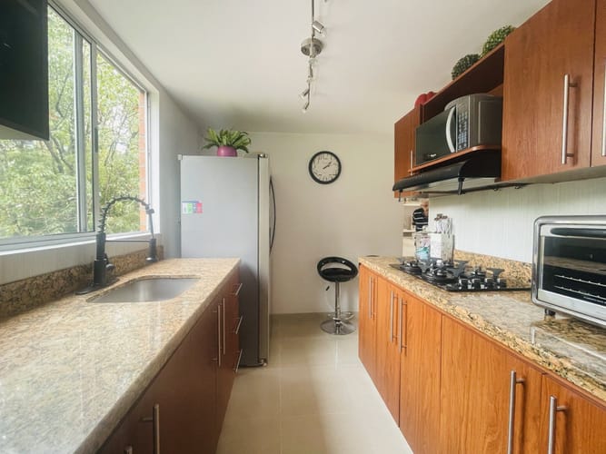 Apartamento de 2 alcobas en venta en Las Lomas, Medellín, 87 m² · foto 7 de 19