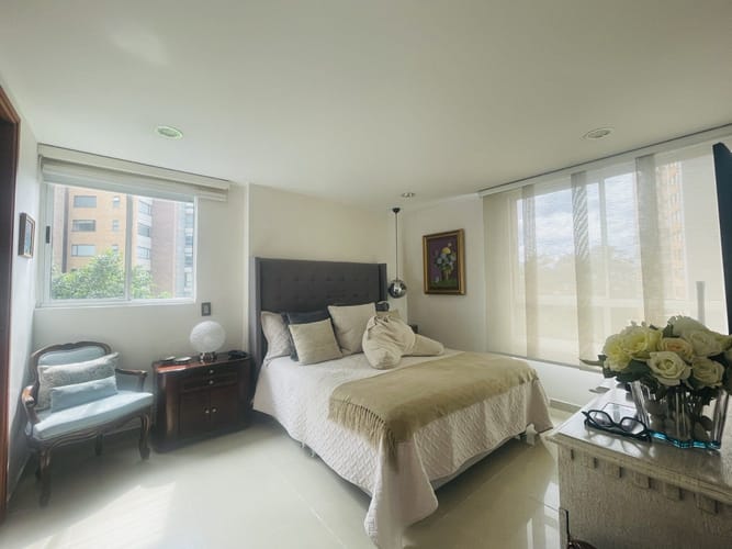 Apartamento de 2 alcobas en venta en Las Lomas, Medellín, 87 m² · foto 9 de 19
