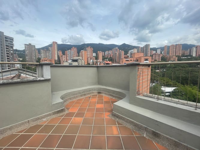Apartamento de 2 alcobas en venta en Las Lomas, Medellín, 87 m² · foto 19 de 19