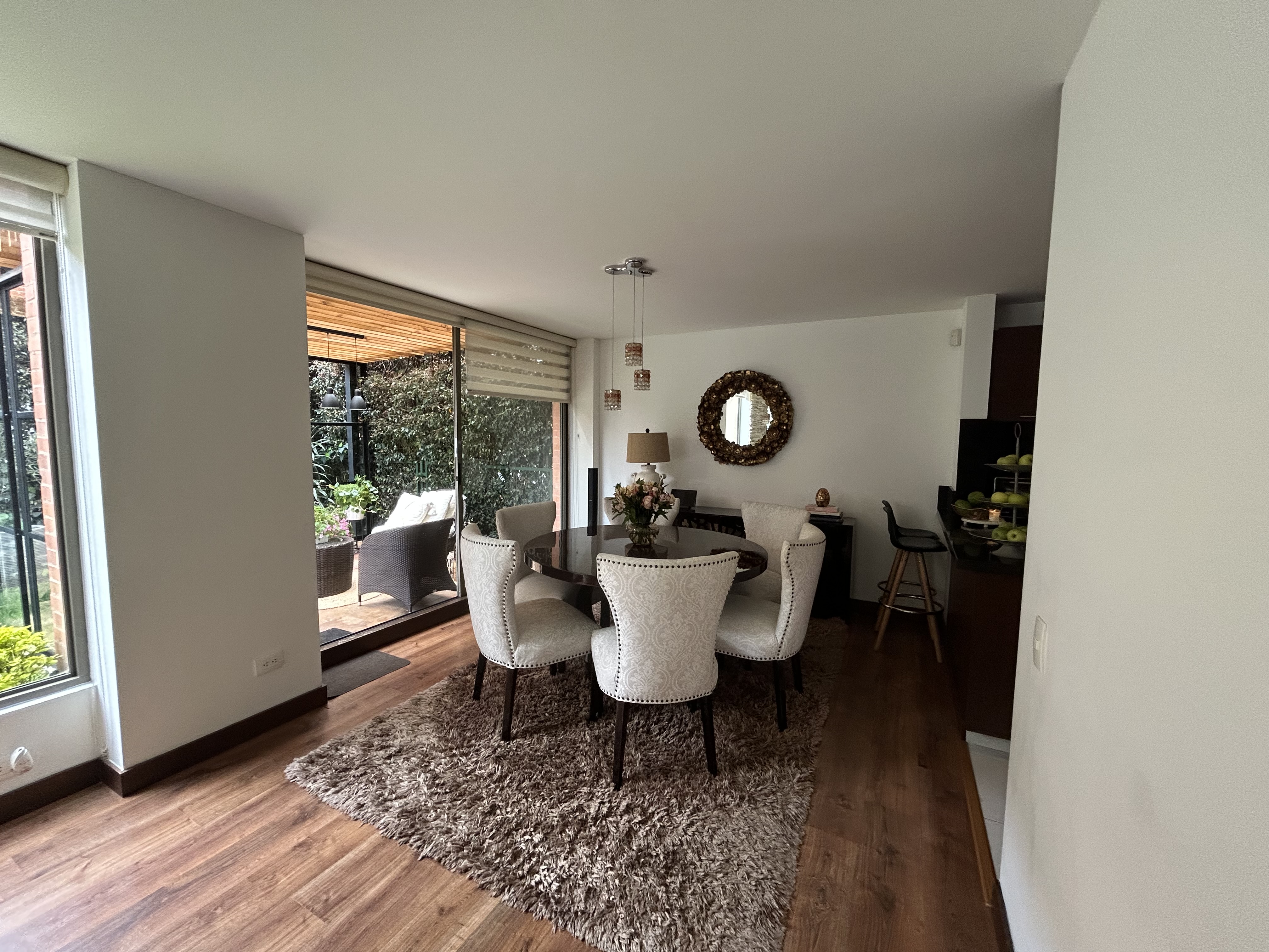 Casa en venta en Camino De Arrayanes, Bogotá · foto 3 de 24