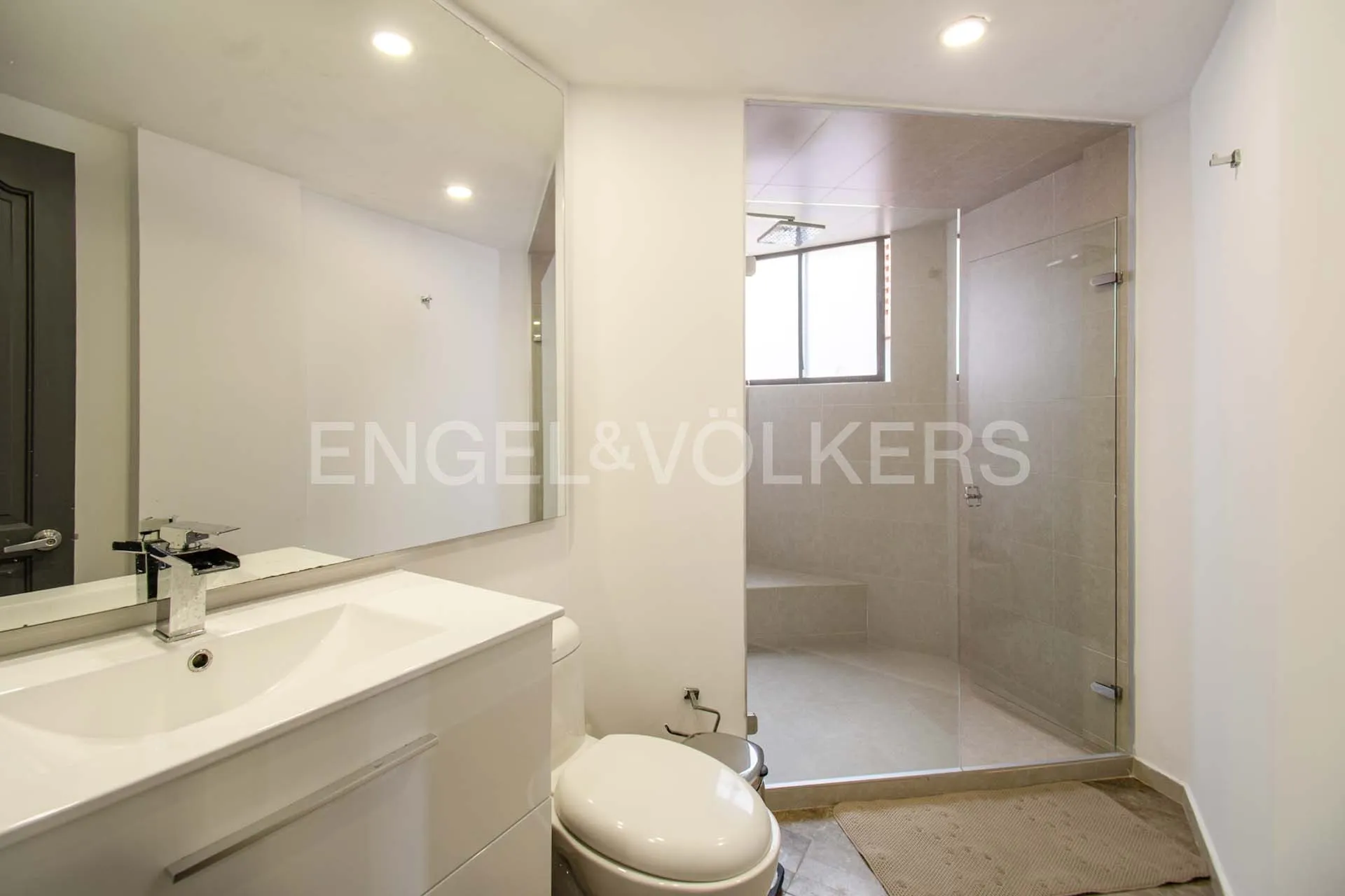 Apartamento en venta en Bosque De Pinos, Bogotá · foto 11 de 16