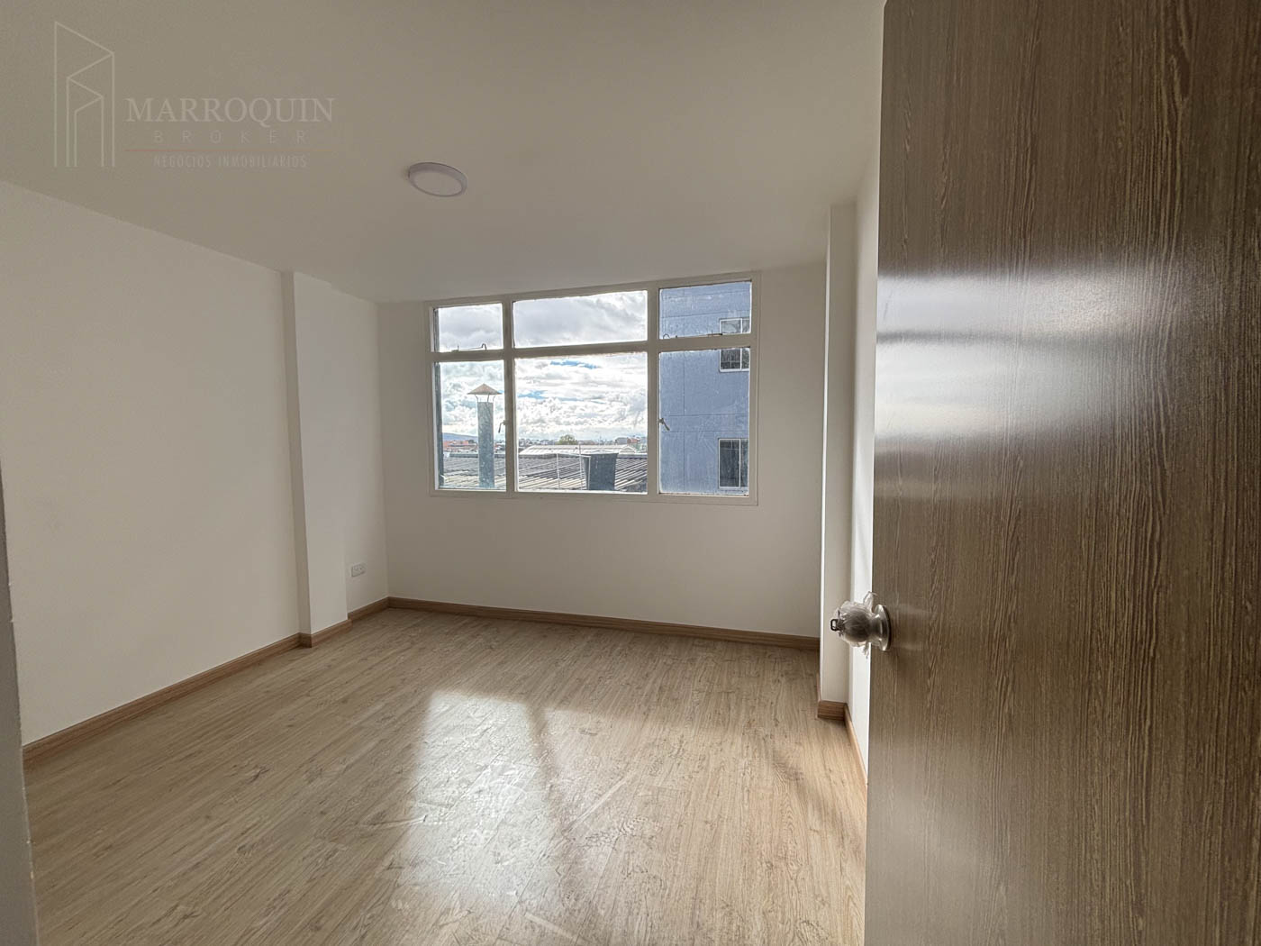 Apartamento en venta en Buenos Aires, Bogotá · foto 4 de 12