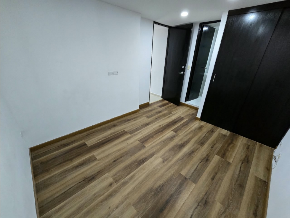 Apartamento en venta en Calasanz, Medellín · foto 11 de 15