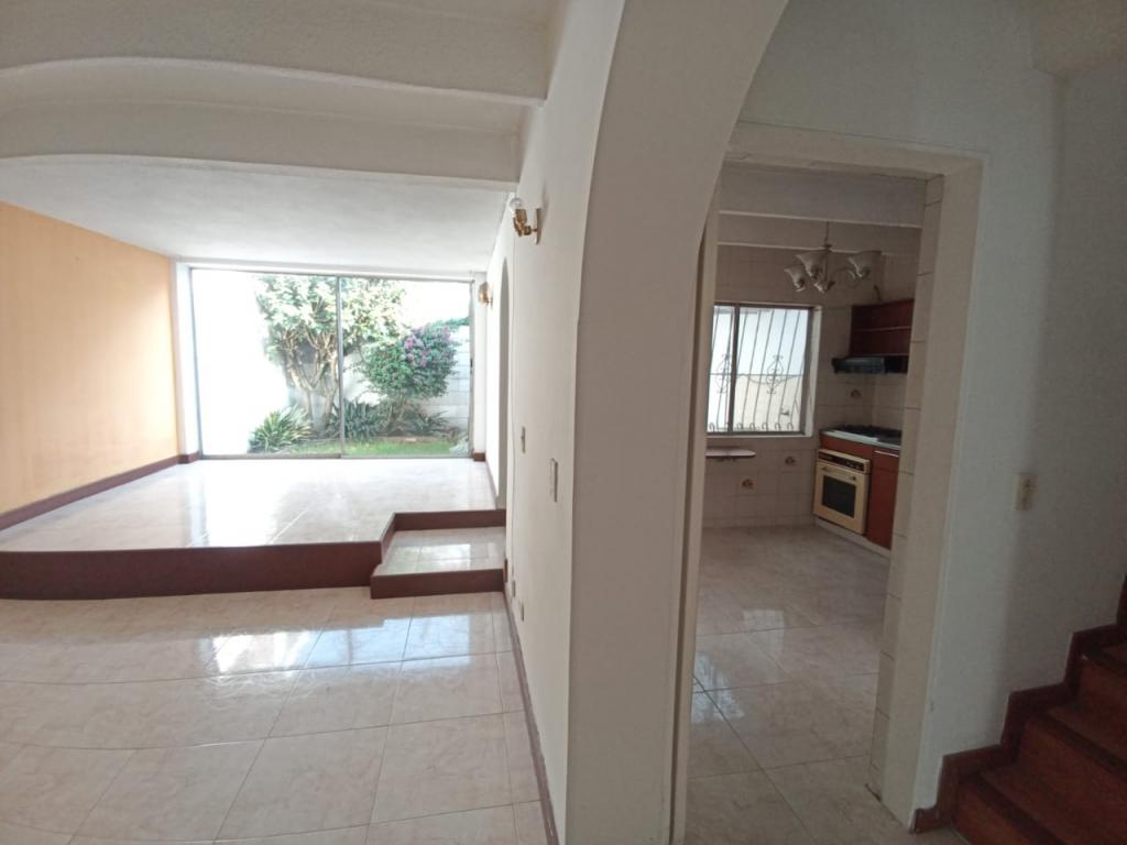 Casa en venta en Kennedy Central, Bogotá · foto 8 de 24