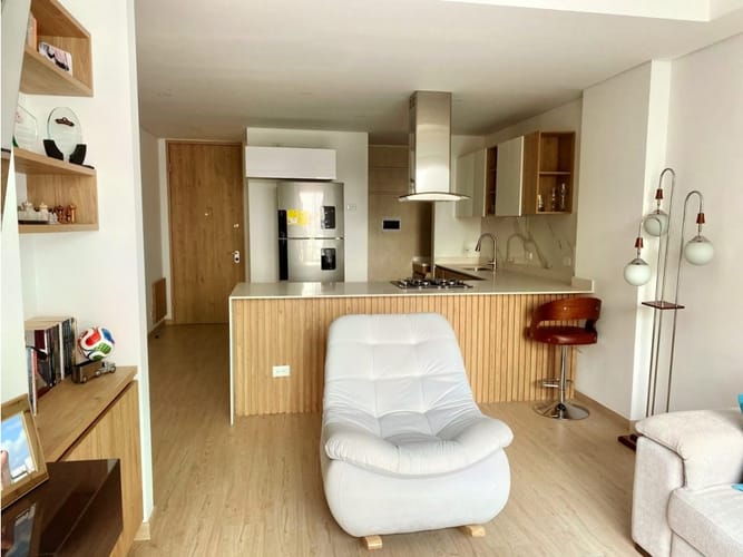 Apartamento de 2 alcobas en venta en Chicó Navarra, Bogotá, 74 m² · foto 5 de 24