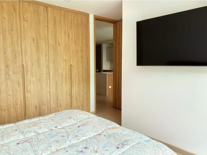 Apartamento de 2 alcobas en venta en Chicó Navarra, Bogotá, 74 m² · foto 10 de 24