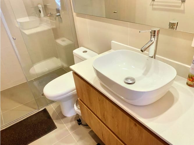 Apartamento de 2 alcobas en venta en Chicó Navarra, Bogotá, 74 m² · foto 12 de 24