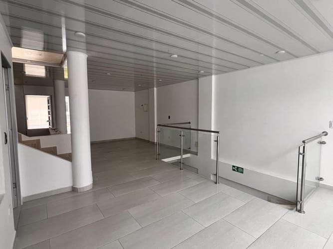 Oficina en arriendo en Las Quintas, Tunja, 112 m² · foto 4 de 14
