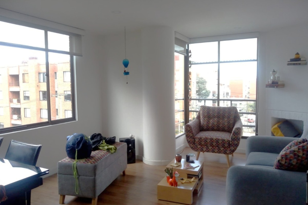 Apartamento en venta en Bella Suiza, Bogotá · foto 3 de 21