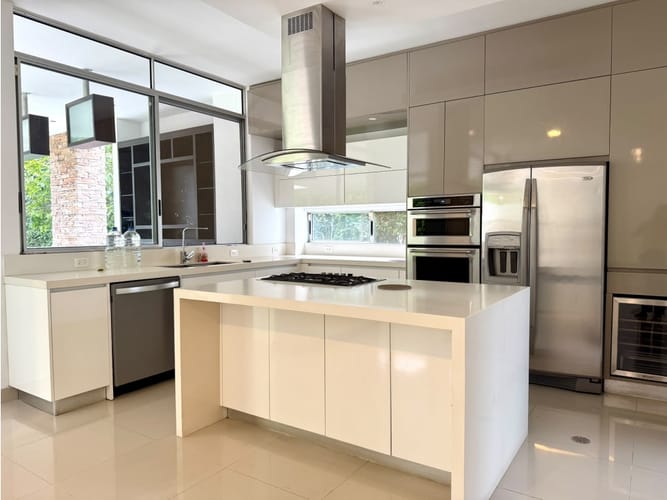 Casa de 4 alcobas en arriendo en La Viga, Cali, 400 m² · foto 9 de 23