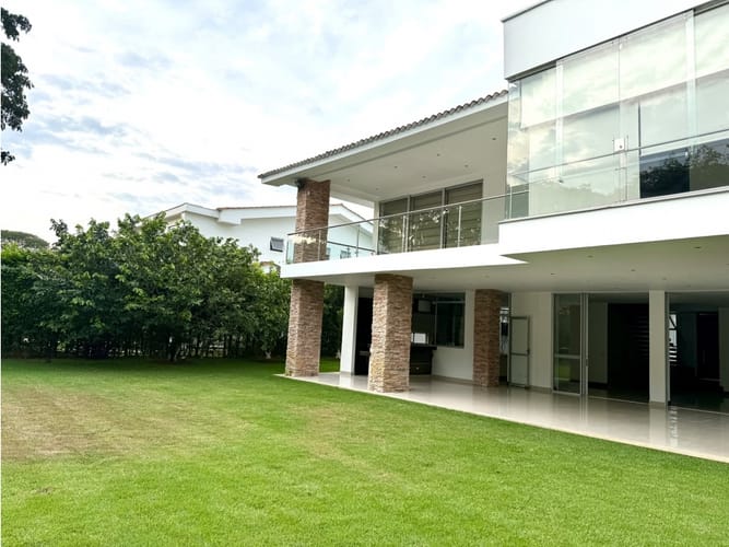 Casa de 4 alcobas en arriendo en La Viga, Cali, 400 m² · foto 14 de 23