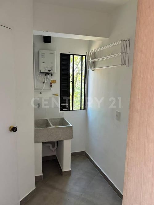 Apartamento de 2 alcobas en arriendo en Quintas Del Palmar, Envigado, 65 m² · foto 8 de 15
