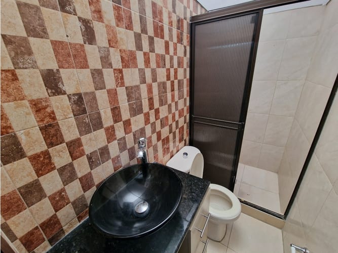 Casa de 3 alcobas en venta en Los Quindos, Armenia, 66 m² · foto 18 de 23