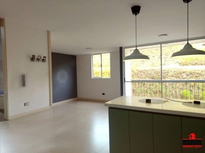 Apartamento de 1 alcoba en venta en La Ceja, 58 m² · foto 8 de 17