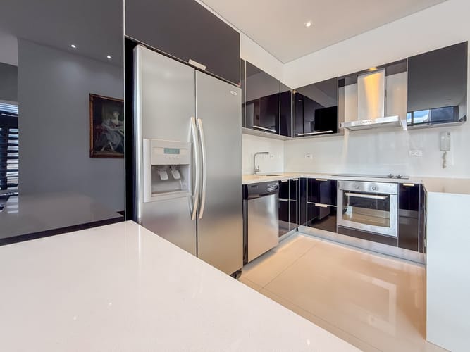 Apartamento de 2 alcobas en arriendo en Chicó Reservado, Bogotá, 220 m² · foto 12 de 21