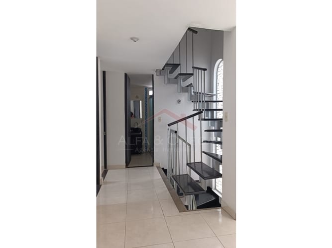 Apartamento de 4 alcobas en venta en Yerbabuena, Ibagué, 125 m² · foto 6 de 24