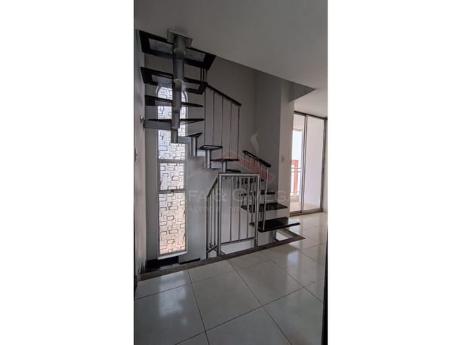 Apartamento de 4 alcobas en venta en Yerbabuena, Ibagué, 125 m² · foto 8 de 24