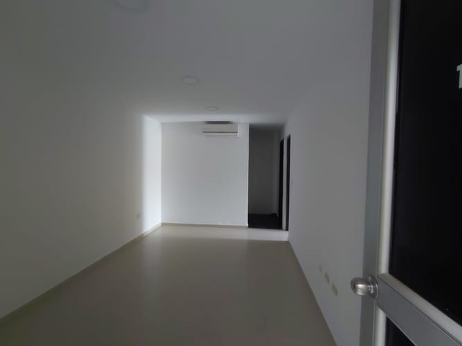 Bodega en arriendo en Caribe Verde, Barranquilla, 800 m² · foto 10 de 24
