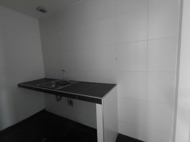 Bodega en arriendo en Caribe Verde, Barranquilla, 800 m² · foto 14 de 24