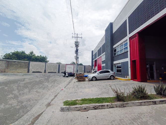 Bodega en arriendo en Caribe Verde, Barranquilla, 800 m² · foto 21 de 24