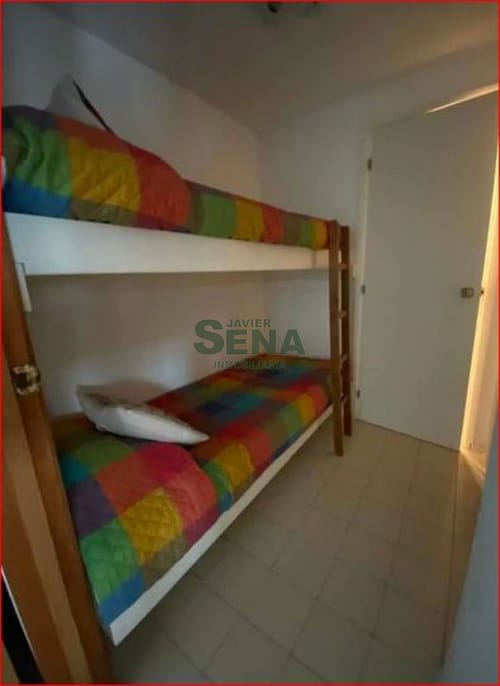 Alquiler de apto en la brava, 3 dormitorios, 3 baños, piscina, y buena vista. · Foto 7