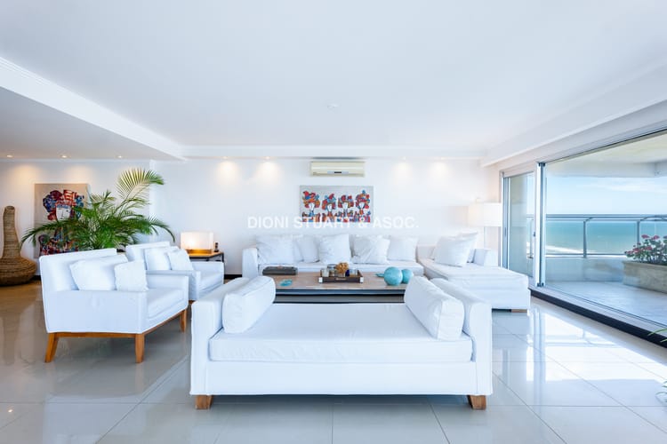 TORRE LOBOS ESQUINERO - 3 DORM EN SUITE + DEP. SERV · Photo 6