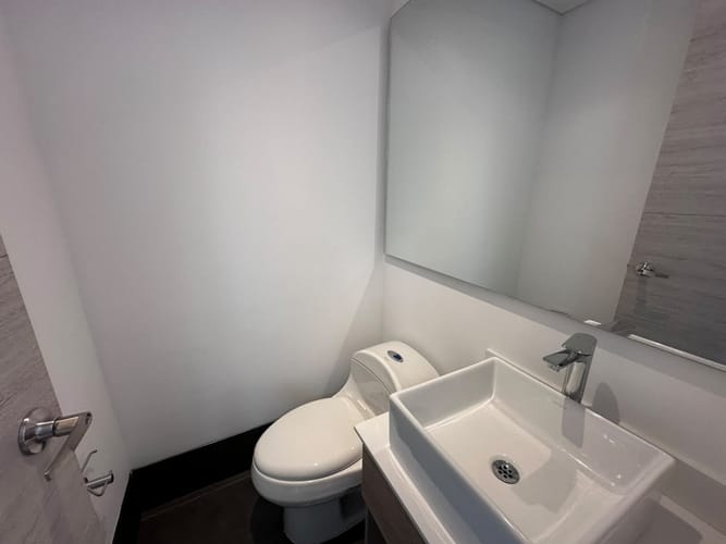 Apartamento de 2 alcobas en arriendo en El Poblado, Medellín, 90 m² · foto 16 de 16