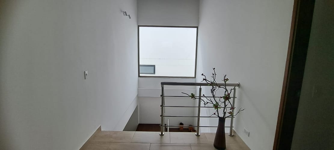 Casa de 4 alcobas en venta en Santa Elena, El Retiro, 281 m² · foto 2 de 15