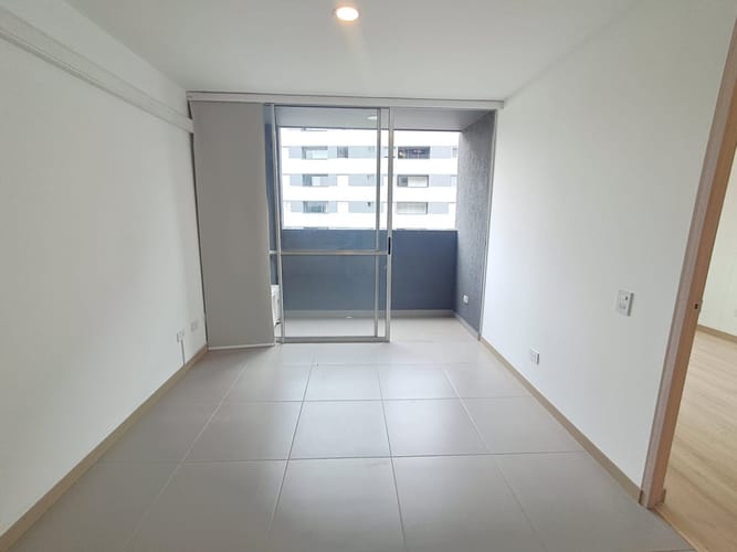 Apartamento en arriendo en Belén, Medellín · foto 2 de 14