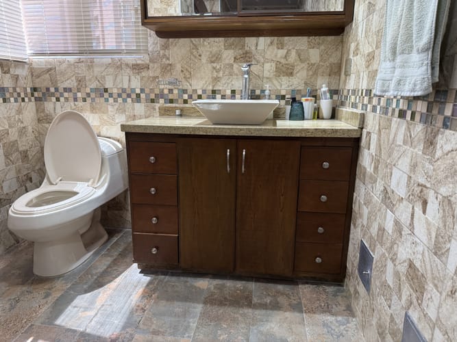 Apartamento de 4 alcobas en venta en El Refugio I, Bogotá, 273 m² · foto 15 de 24
