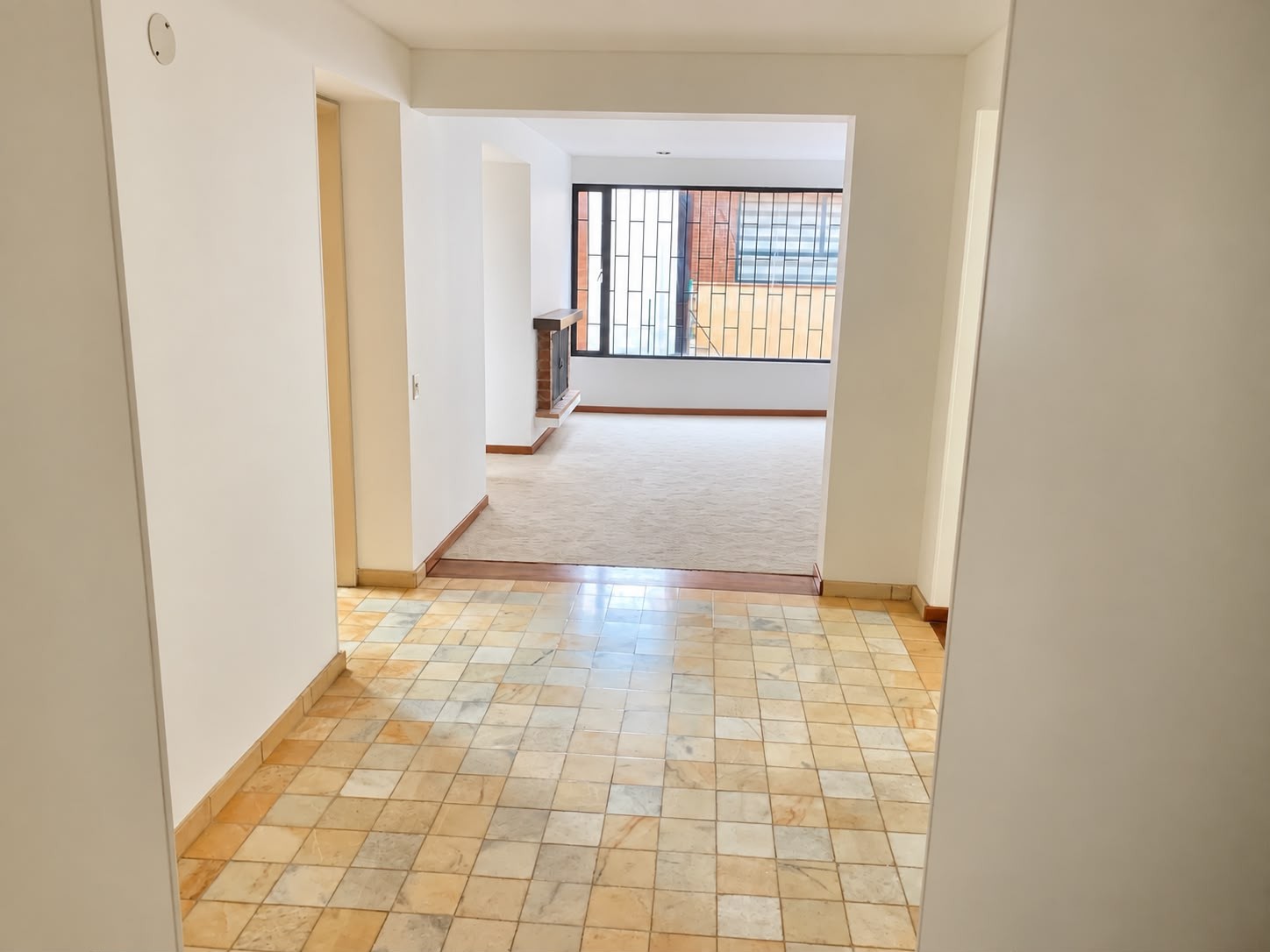 Apartamento en venta en Los Cedros, Bogotá · foto 2 de 22