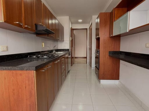 Apartamento de 3 alcobas en venta en La Tomatera, Medellín, 186 m² · foto 9 de 19